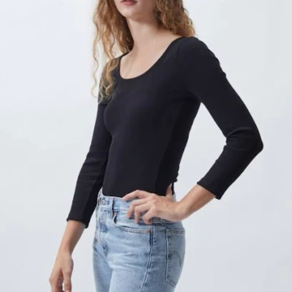 Black Long Sleeve Scoop Neck Bodysuit